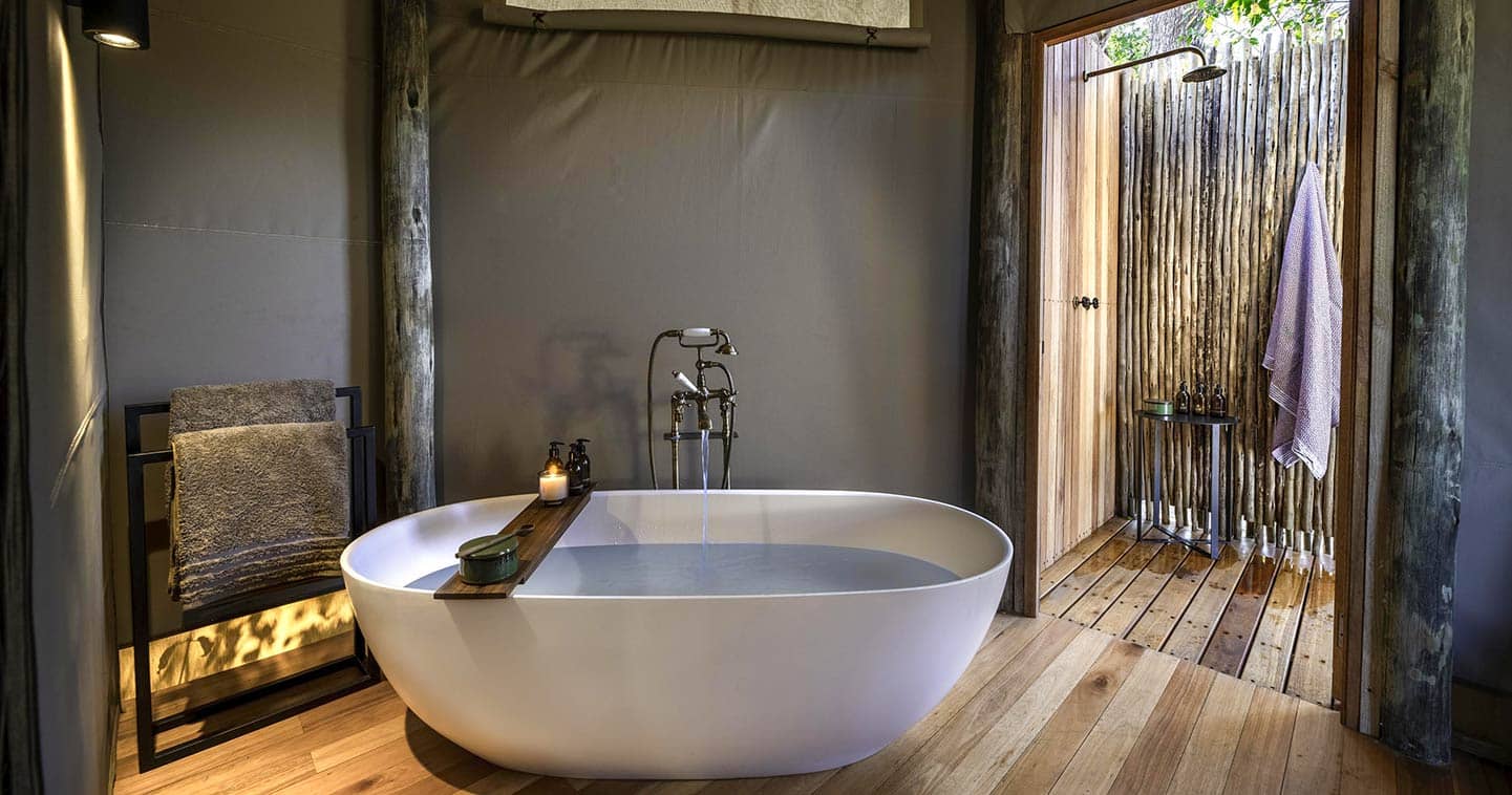 Outdoor bath at Khwai Lediba honeymoon tent, Moremi Game Reserve