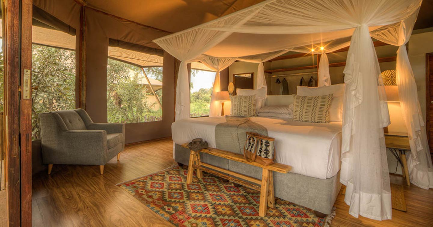 Bedroom at Nokanyana Lodge