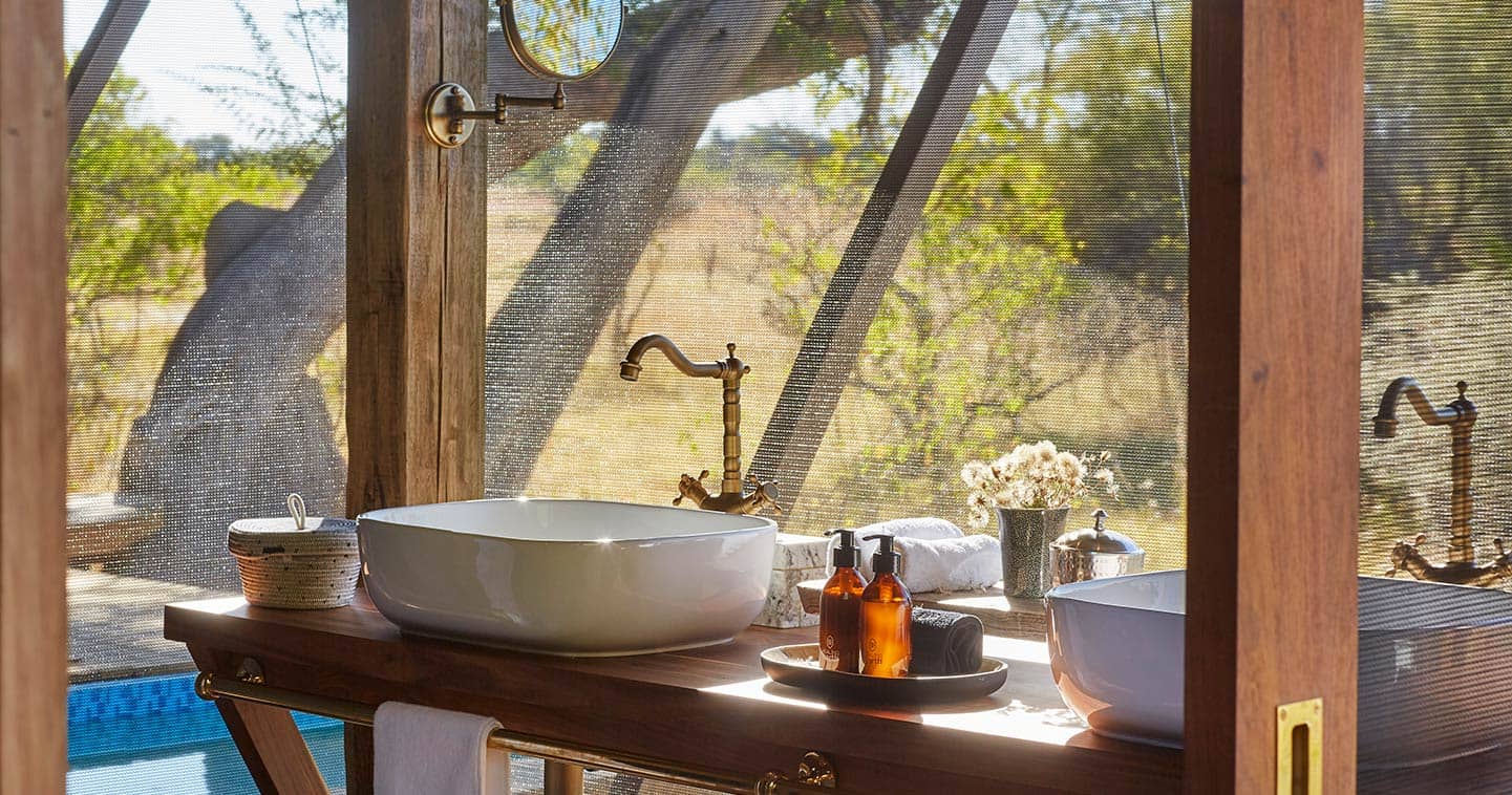 Bathroom at Tuludi Camp in Moremi Game Reserve